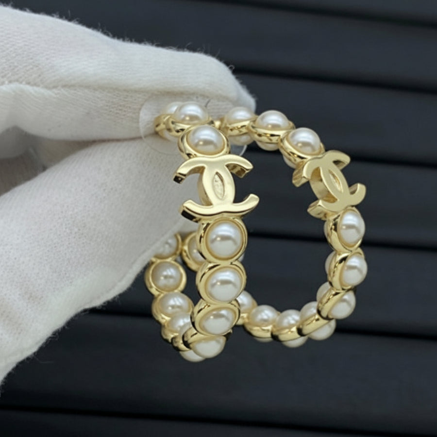 Hello Queen Pearls hoops.