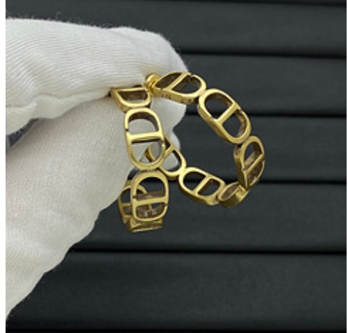 CD gold hoops.                           *available on pre-order only*